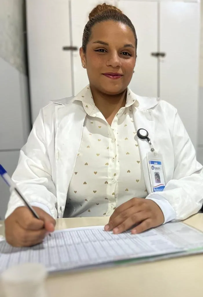 Ellen Mascarenhas — Auxiliar de enfermagem da Comunidade Conquista
